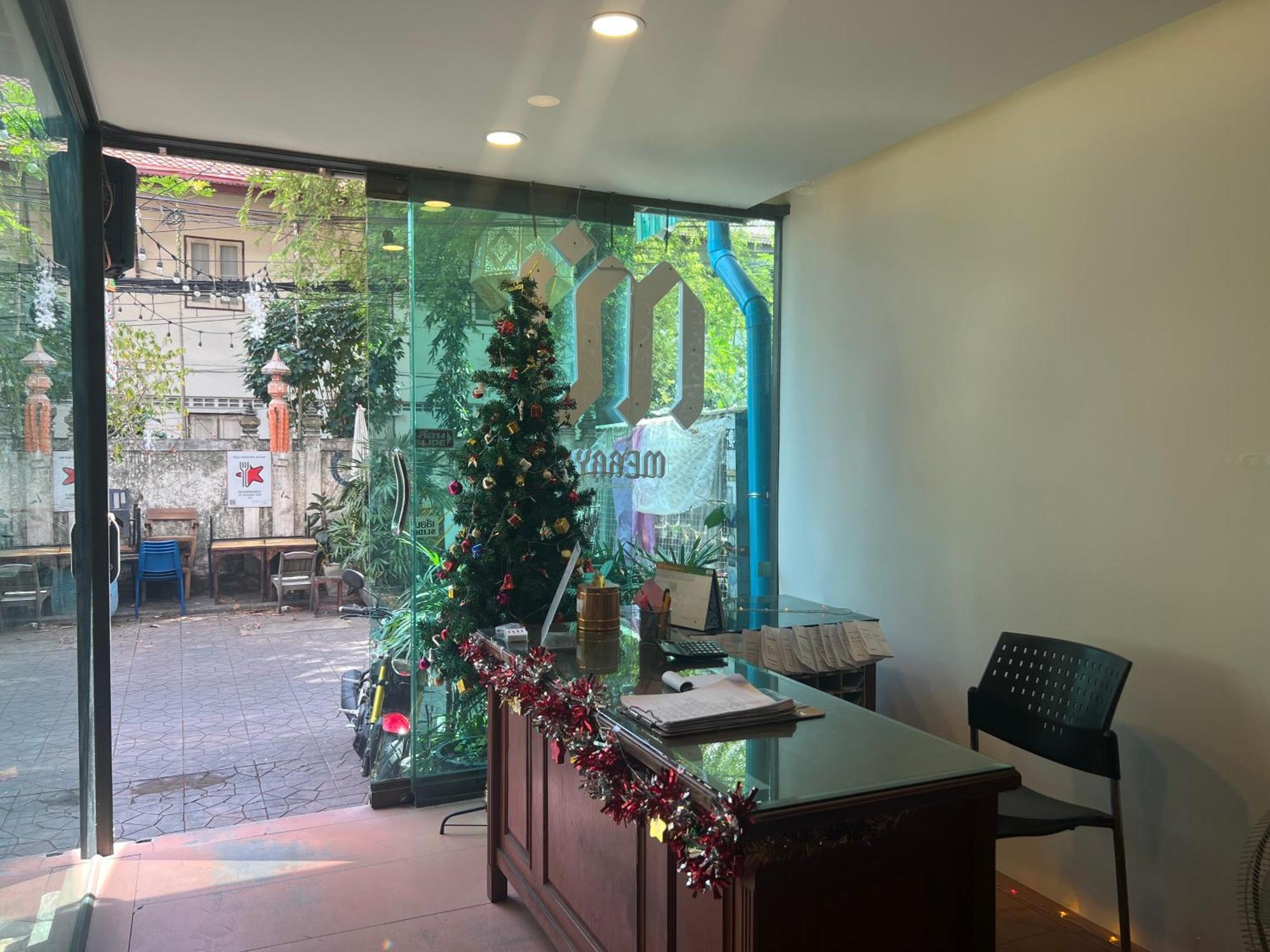 Merry V Guesthouse Μπανγκόκ Εξωτερικό φωτογραφία