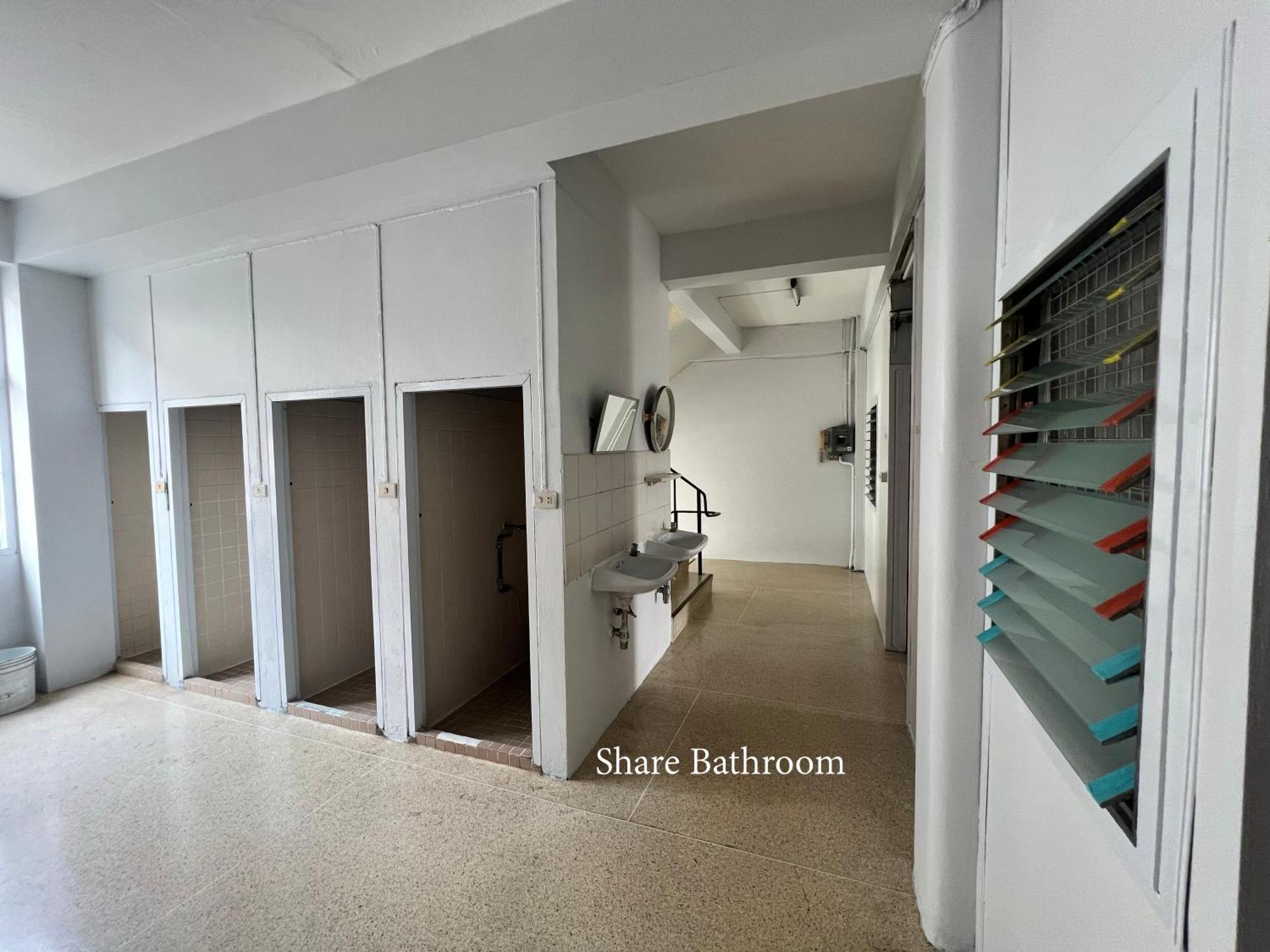 Merry V Guesthouse Μπανγκόκ Εξωτερικό φωτογραφία