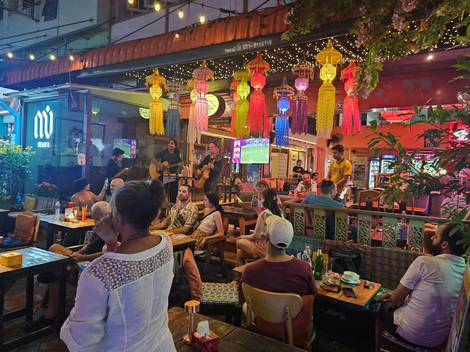 Merry V Guesthouse Μπανγκόκ Εξωτερικό φωτογραφία
